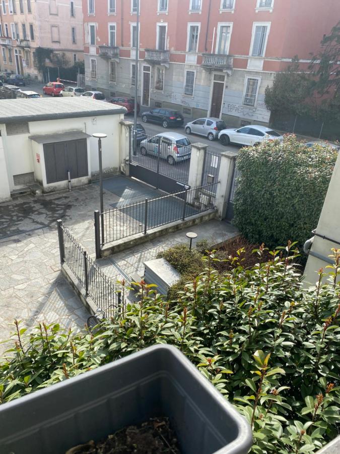 Navigli Apartamento Milão Exterior foto